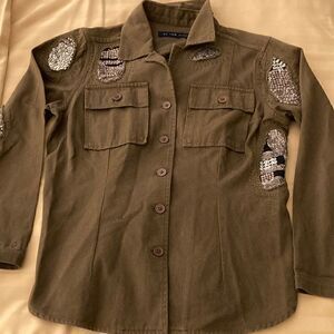 Of Two Minds Cotton Cargo Pocket Utility Shirt Jacket with Sequin Patches. Green
